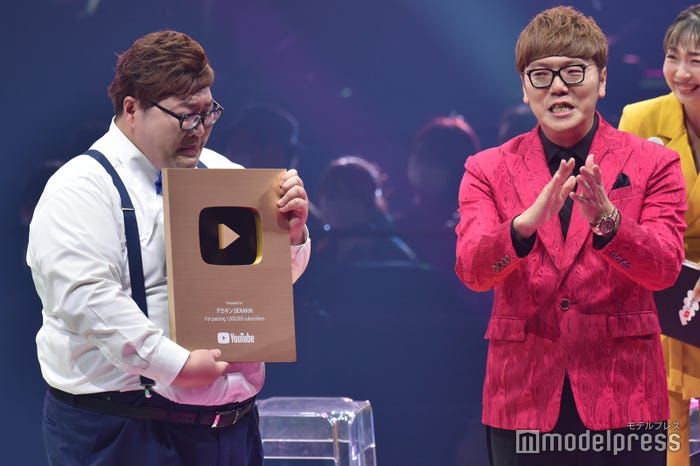 デカキン、HIKAKIN (C)モデルプレス