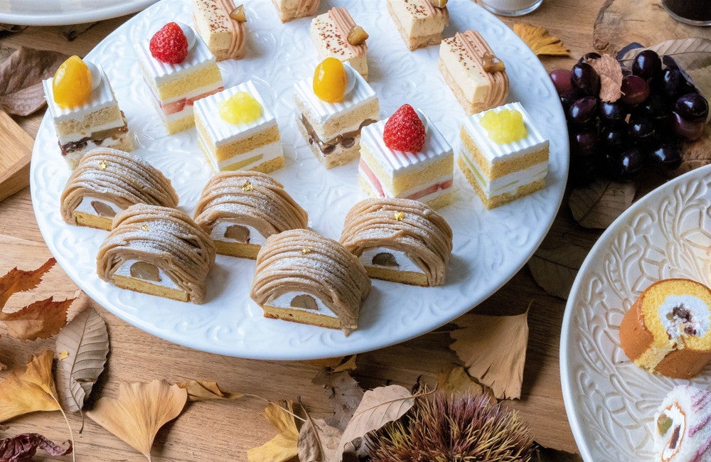 スーパースイーツビュッフェ2021～栗とぶどう～／画像提供：ニュー・オータニ