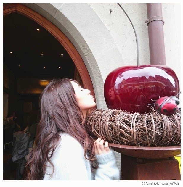 木村文乃、ロングヘアにイメチェン？キス顔が可愛すぎる