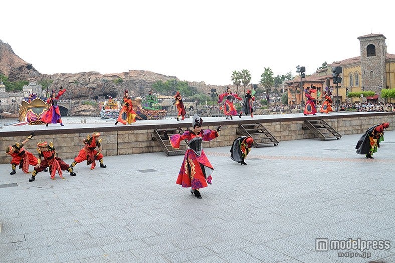 「ザ・ヴィランズ・ワールド」