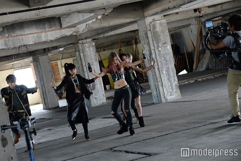 lol（C）モデルプレス