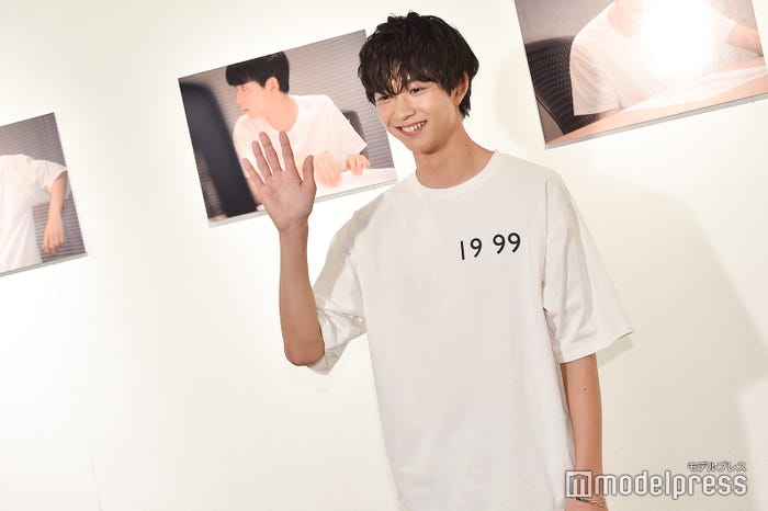 鈴木仁 /報道陣の囲み取材にて(C)モデルプレス