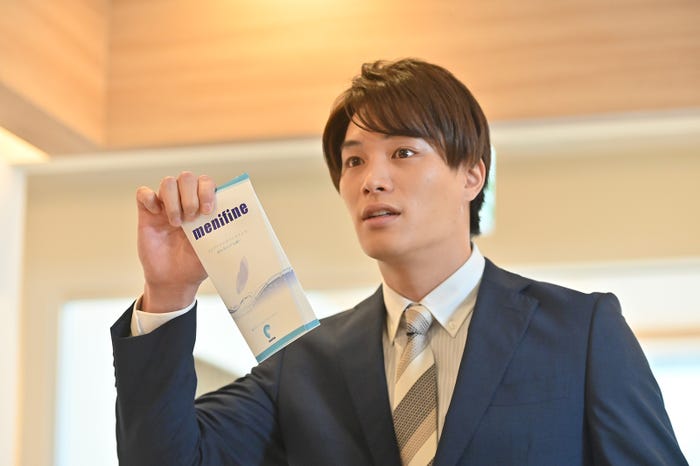 鈴木伸之/「G線上のあなたと私」より(C)TBS