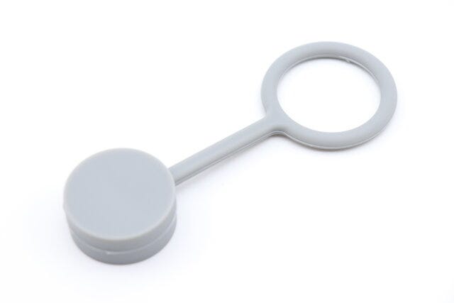 キャンドゥのペットボトルのキャップホルダー2