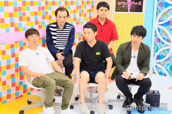 (前列)河本準一、ニューヨーク(後列)ななまがり (C)モデルプレス