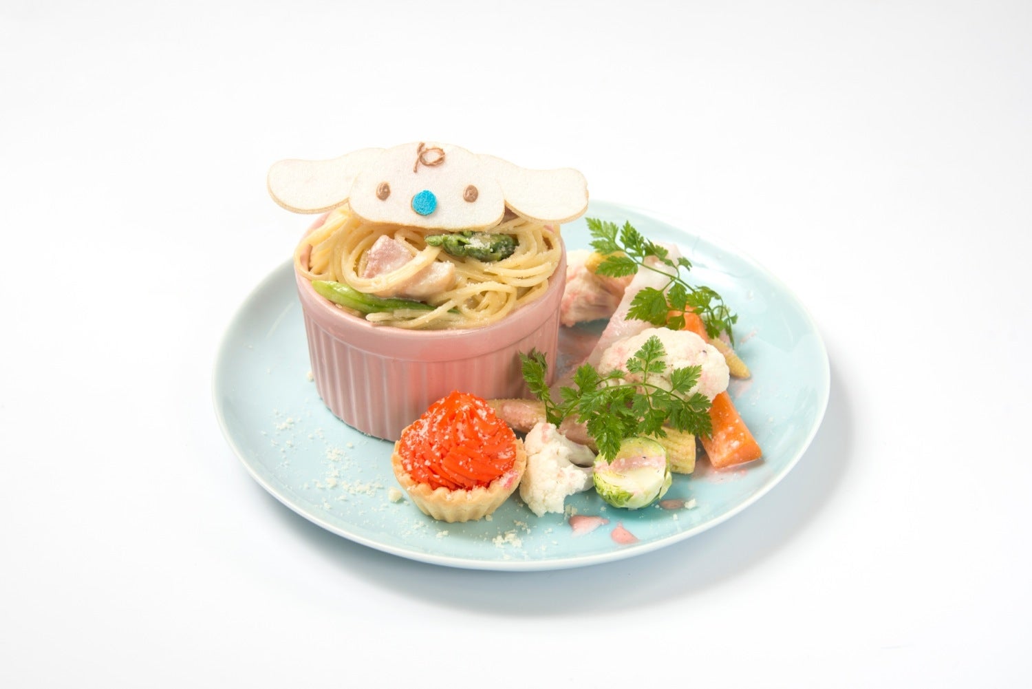 みるくのお手伝いクリームパスタ1,090円（税抜）（C）2001, 2018 SANRIO CO., LTD． APPROVAL NO．SP581543