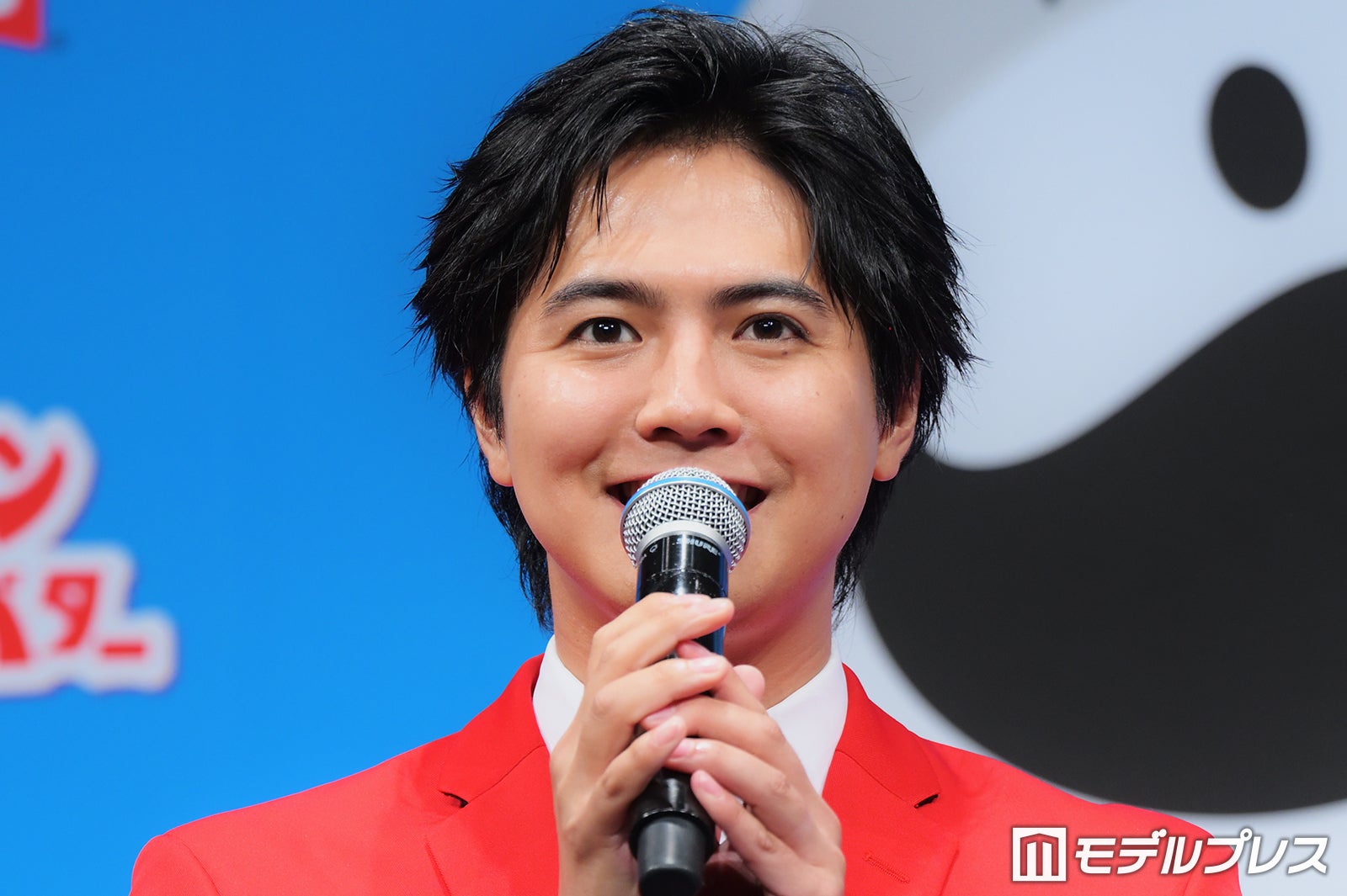 GENERATIONS片寄涼太、幼少期の写真公開 父との2ショットで少年時代回想