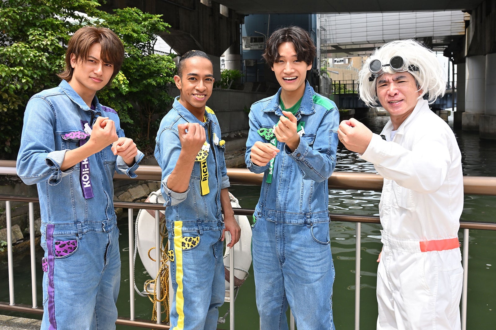 （左から）小島健、草間リチャード敬太、佐野晶哉、濱口優（C）MBS