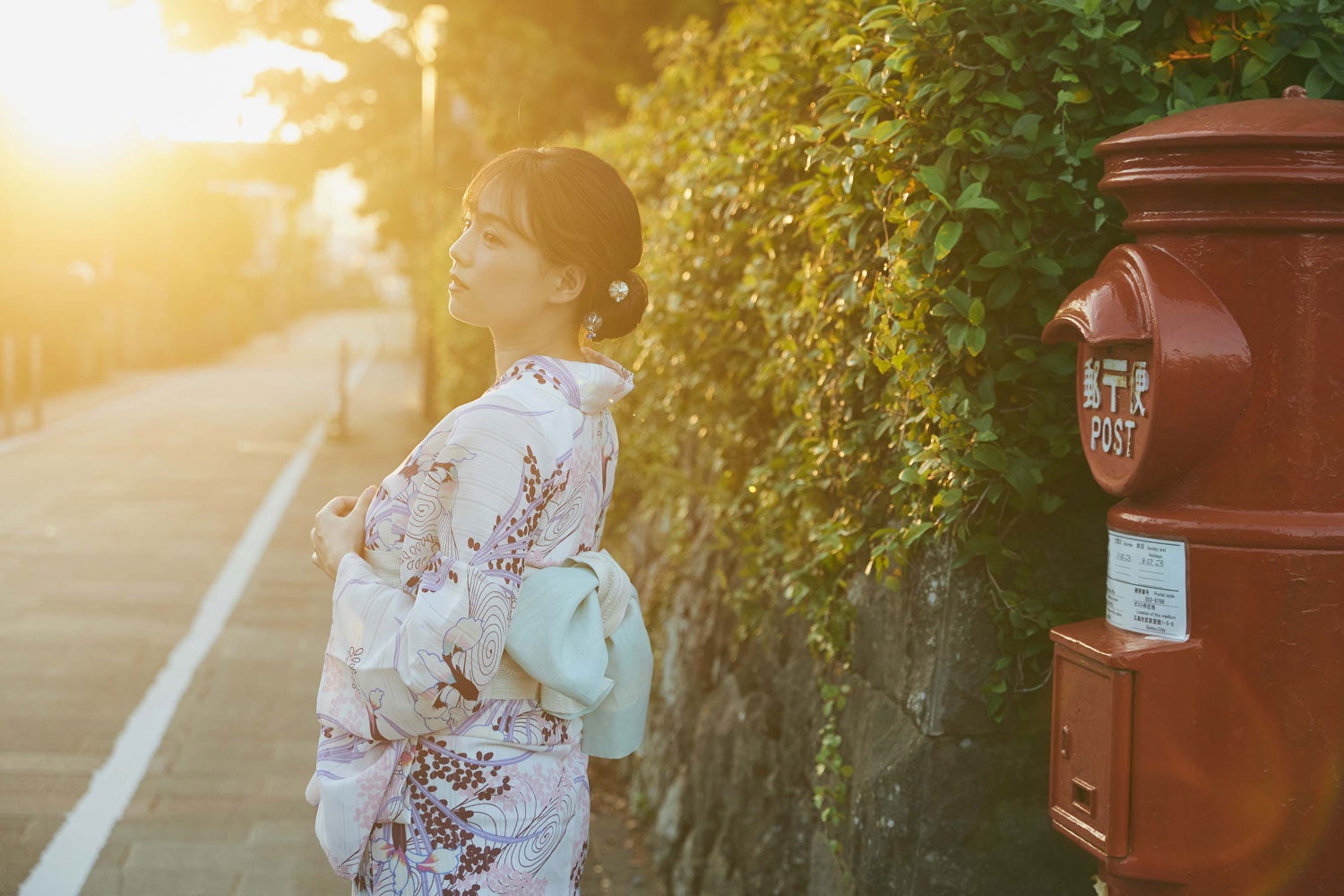 篠崎愛（C）三瓶康友／集英社