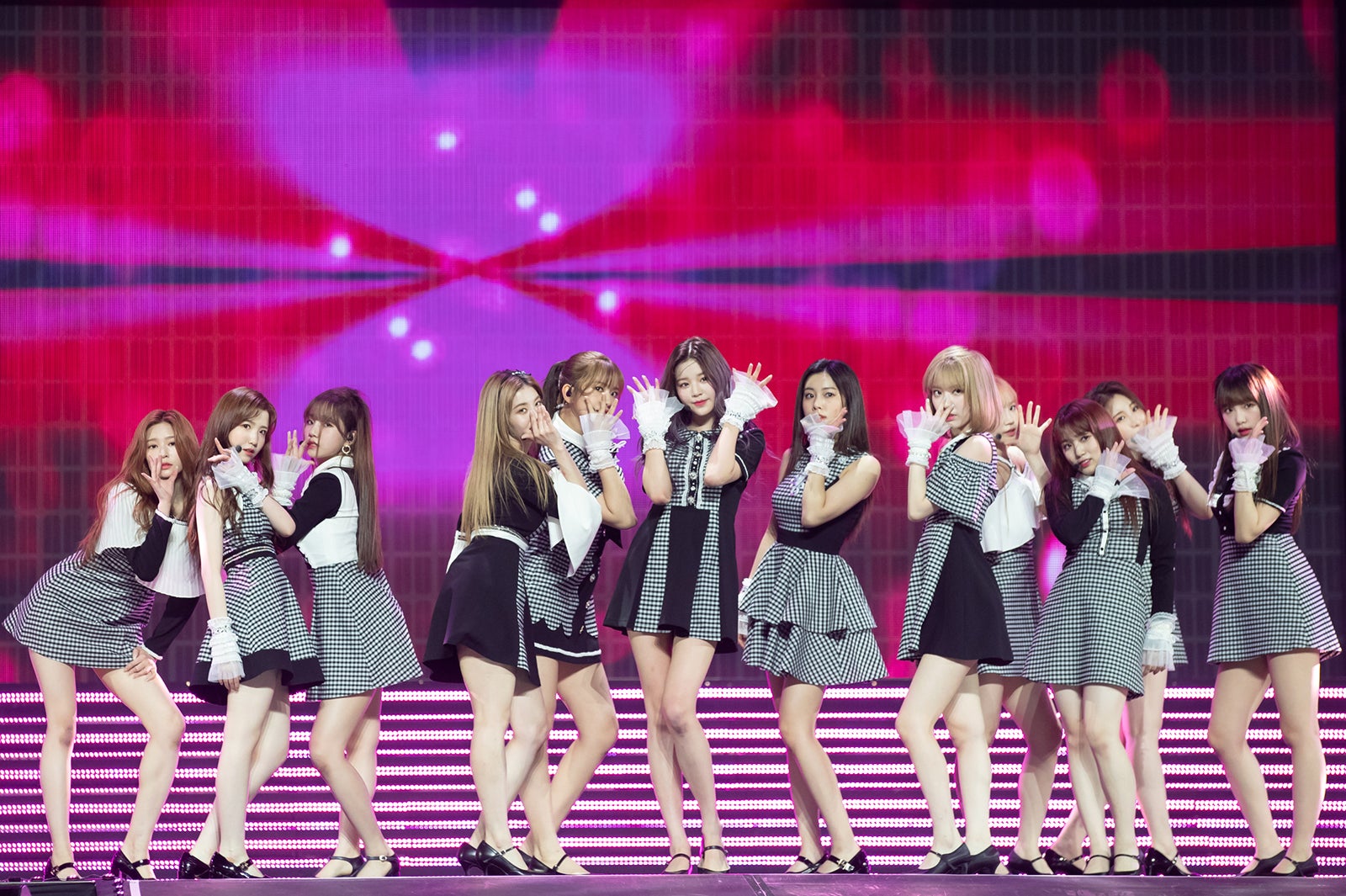 IZ*ONE （C） CJ ENM Co., Ltd, All Rights Reserved