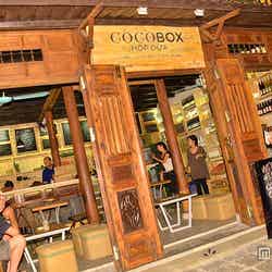 カフェもショッピングも楽しめる「Cocobox(ココボックス)」