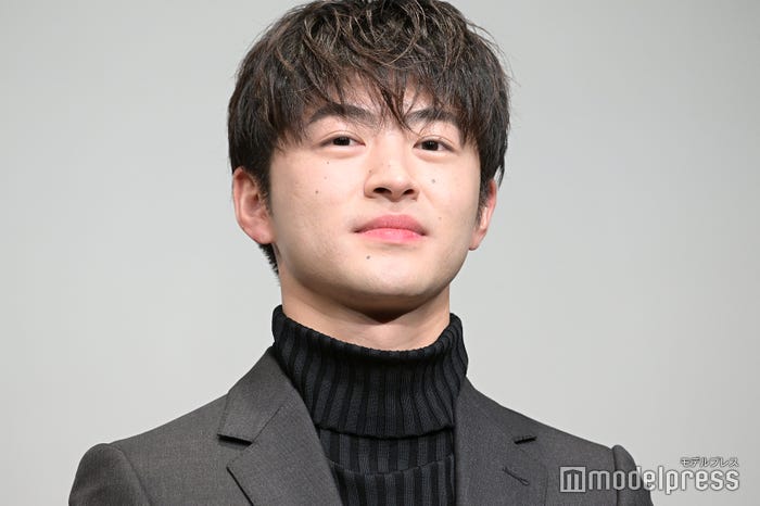 佐野玲於 (C)モデルプレス