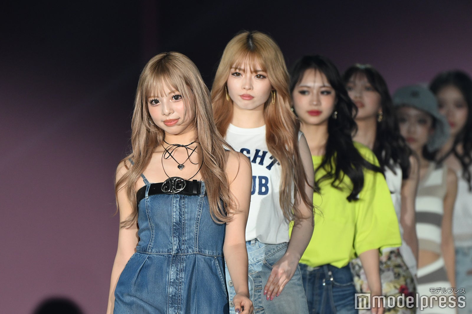 （C）モデルプレス