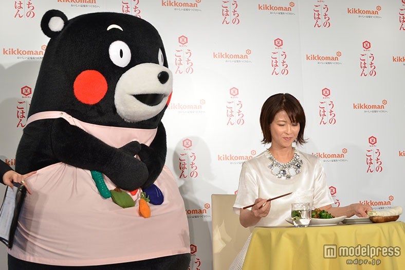 くまモンと森高千里