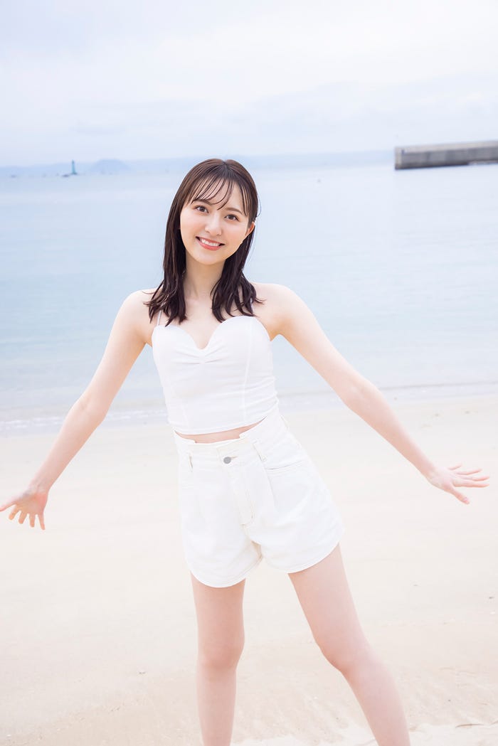 「HKT48 森保まどかラストフォトブック スコア」(C)KADOKAWA (C)Mercury PHOTO/TANAKA TOMOHISA