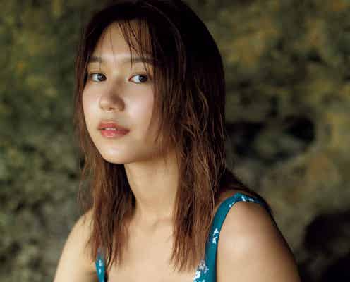 「今日好き」で話題の現役女子高生・くろがねさら、ふっくら胸元際立つ 濡れ肌ショットも