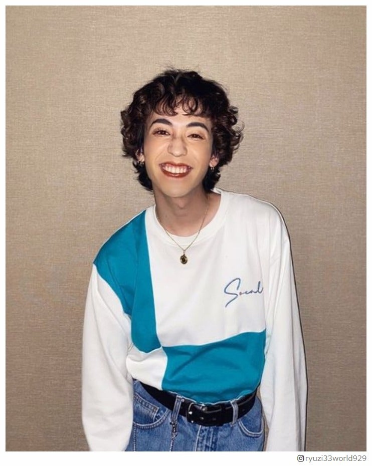 りゅうちぇる、くるくるパーマヘア披露「レトロで可愛い」「少年っぽい」と絶賛の声