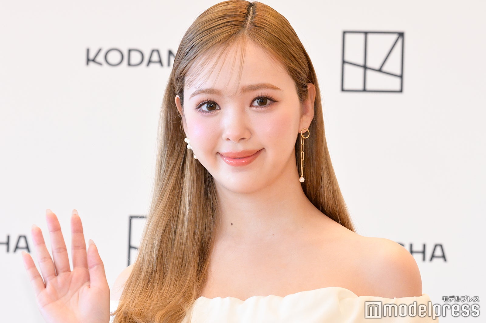 藤田ニコル、100均アイテムでの手軽なリフトアップ法明かす