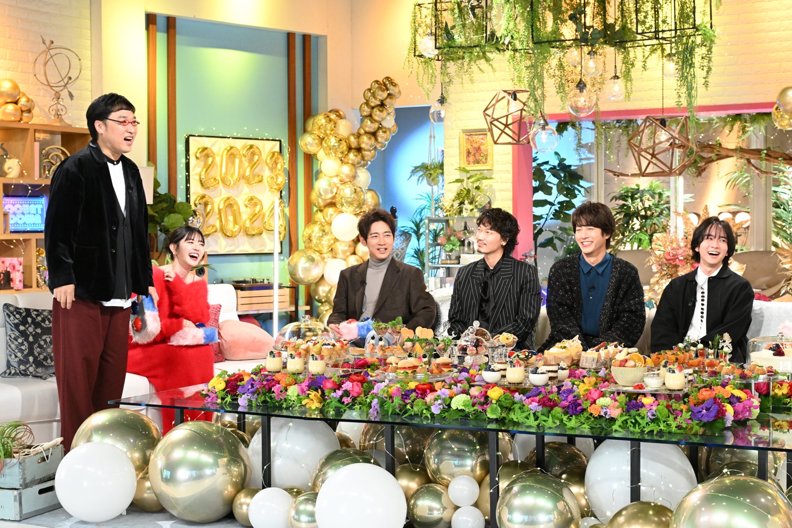 山里亮太、鈴木愛理、小泉孝太郎、綾野剛、溝端淳平、板垣李光人（C）テレビ朝日