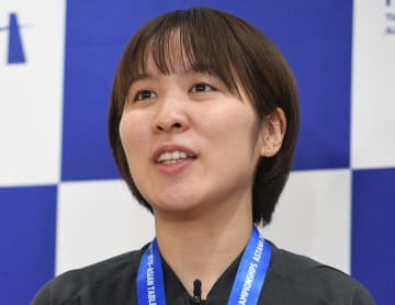 元NMB48と「健康ランチ」報告 テーラードジャケット姿の卓球女子にSNS「大人の美宇ちゃんです！！」