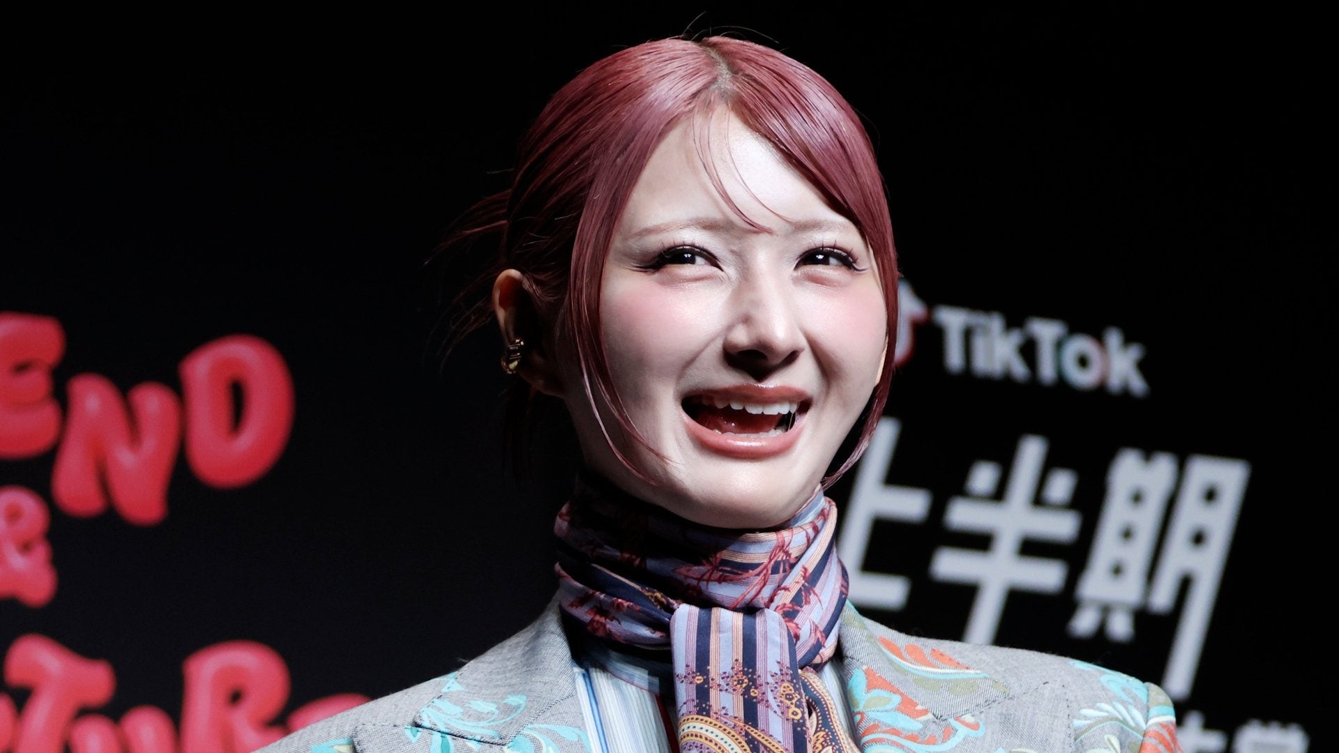 “10年前との比較写真＆23kg減が話題”しなこ（30）、韓国で撮影したスタイル抜群な姿に反響「K-POPアイドルすぎ」「どんどん綺麗に…」