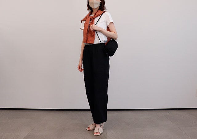 ユニクロ　トップス　半袖　Tシャツ