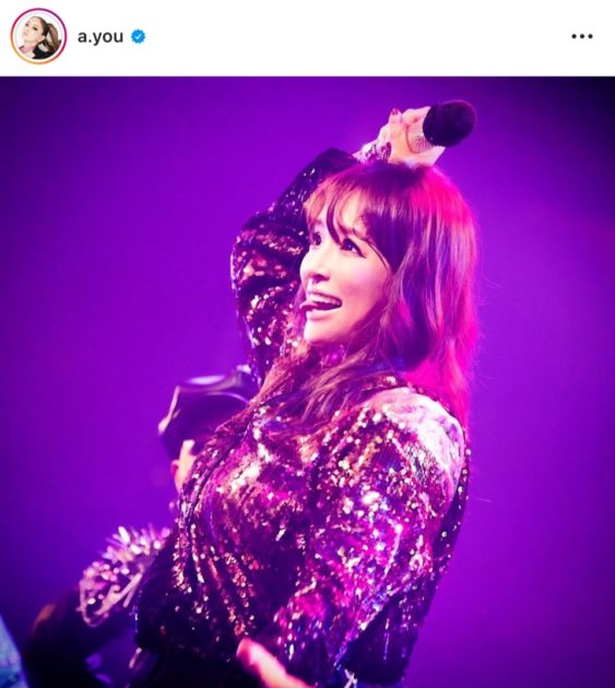浜崎あゆみ 舌ペロ 投げキスのステージshot公開にファン悶絶 なんて可愛いの モデルプレス 浜崎あゆみ 舌ペロ 投げキスのステージshot公開にファン悶絶 なんて可愛いの モデルプレス
