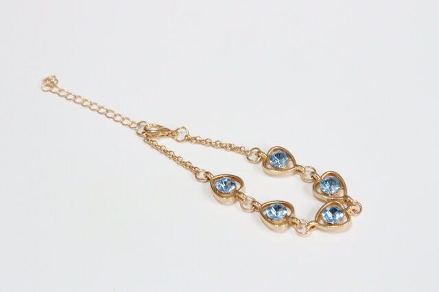 セリアのぬい用ビジューネックレス