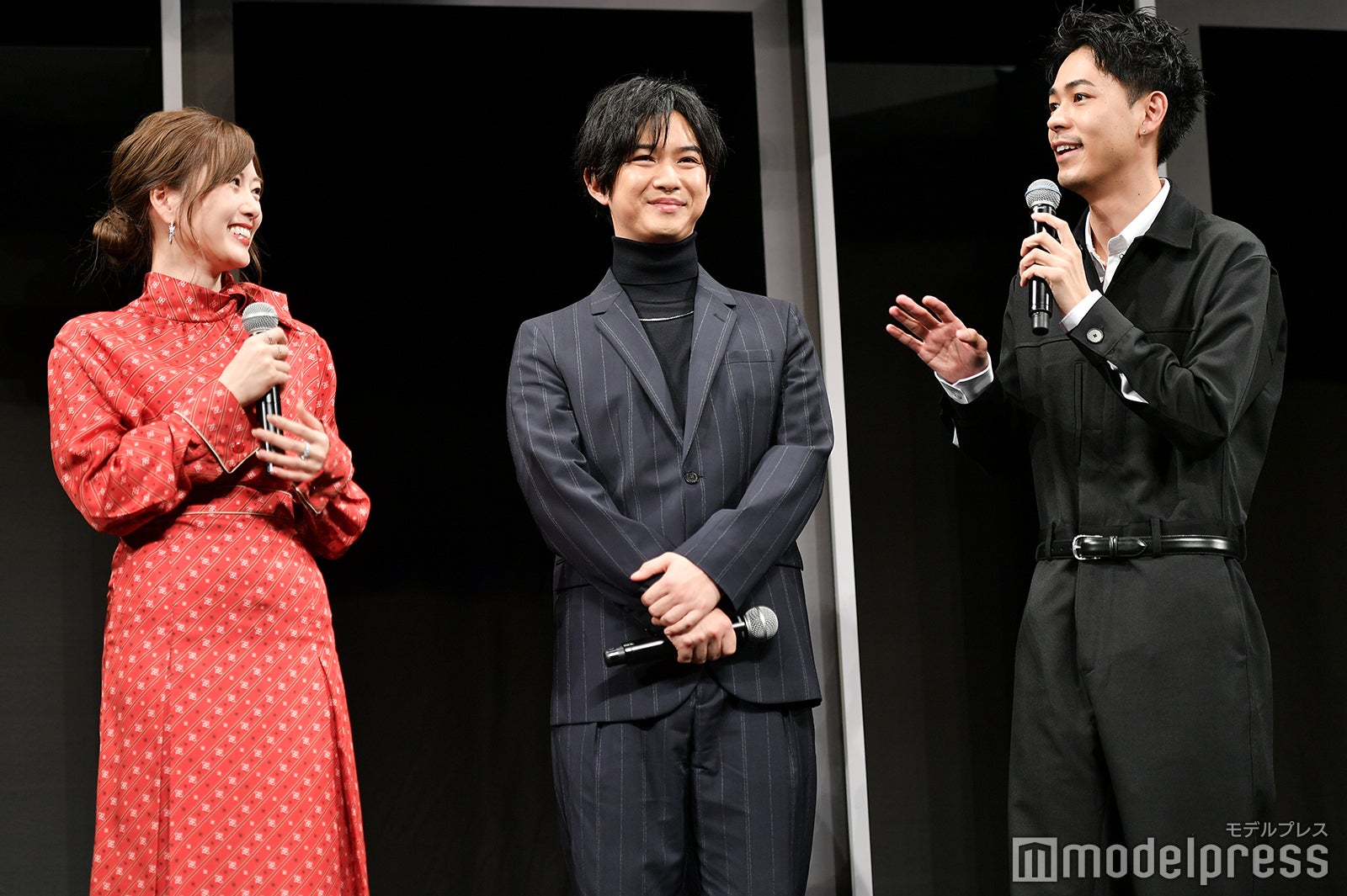 白石麻衣、千葉雄大、成田凌 （C）モデルプレス