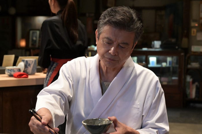 三浦友和/「クロサギ」第2話より(C)TBS