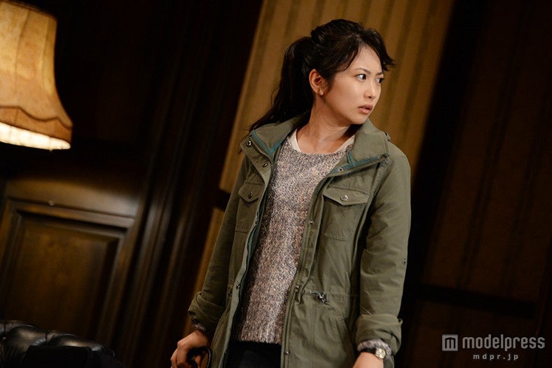 志田未来／舞台「オレアナ」公開フォトコールの模様