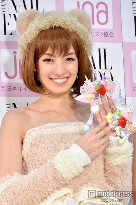 2013年にネイルクイーンに選出された際の『ファンタジーベアランド』ネイル