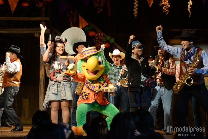 初登場「ハッピーハロウィーン・アミーゴス！」／ゲストも参加