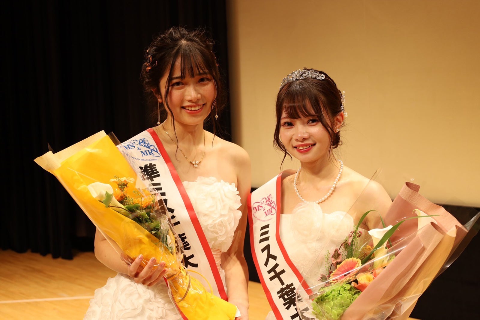 「ミス千葉大」準グランプリの田中稀乃香さん、「ミス千葉大」グランプリの宮崎ゆあはさん（提供写真）