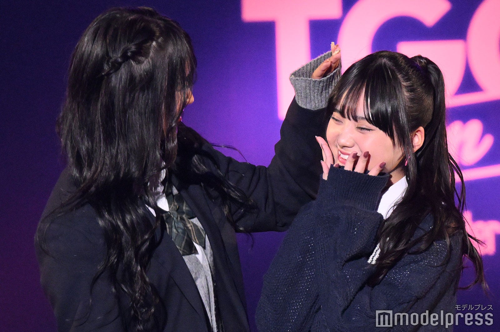 榊原樹里、川野明愛（C）モデルプレス