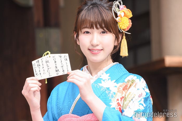 日比美思 (C)モデルプレス