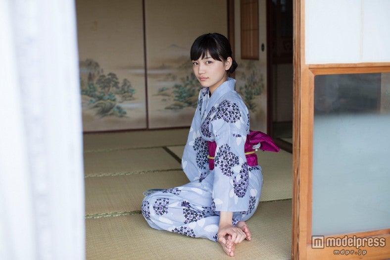 川口春奈／2014年カレンダー（ワニブックス、2013年10月15日発売）