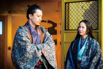 「香川照之の息子なのか！」【豊臣兄弟】179cmの美男子が現れ騒然 凛とした佇まい「所作が美しい」「存在感が凄い」「デカくなったな」