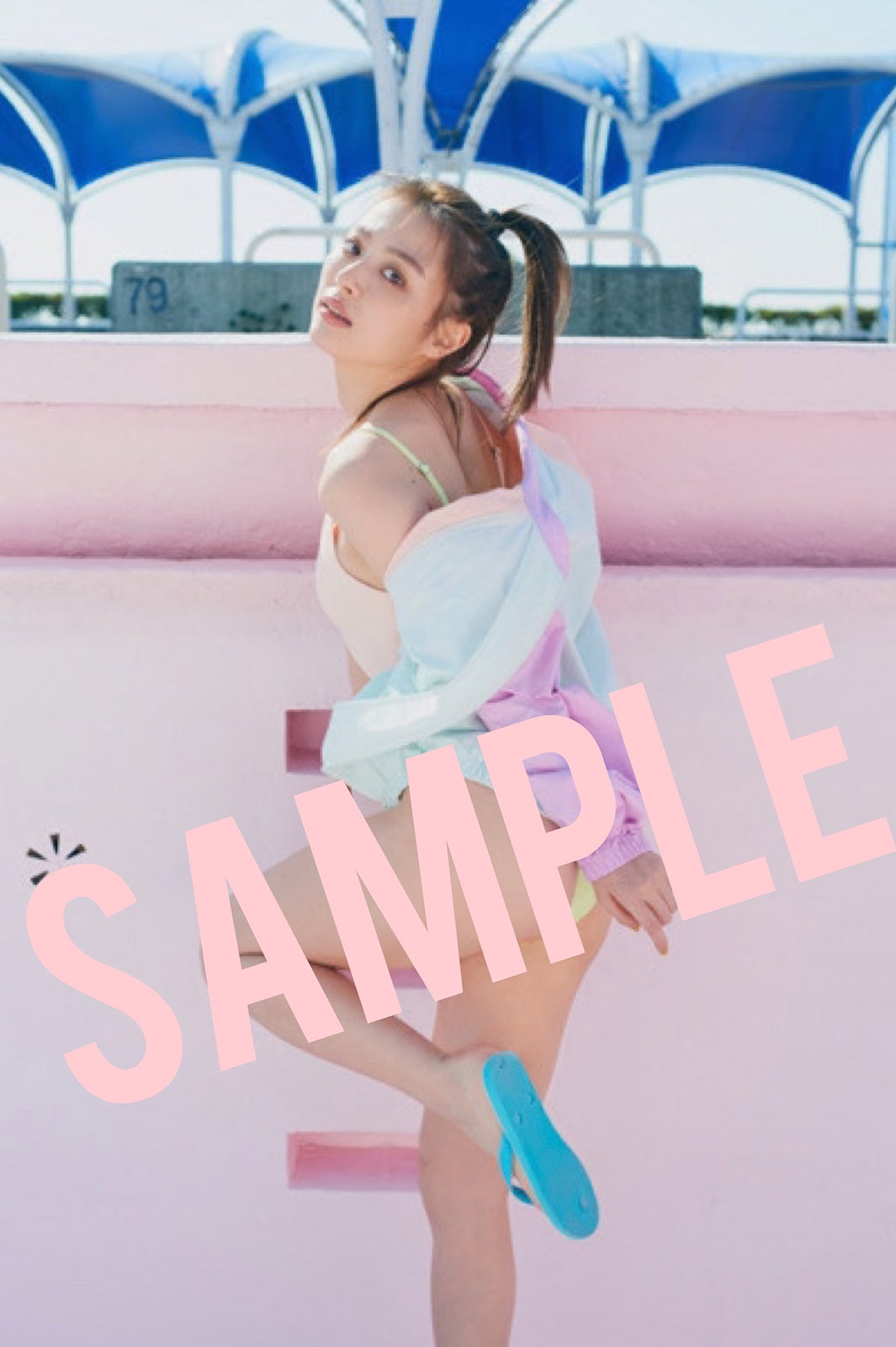 内田理央 写真集 生写真／撮影：三瓶康友（提供写真）