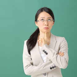 学歴が低くて自分に自信が持てない 女性の学歴コンプレックスを克服する方法 モデルプレス