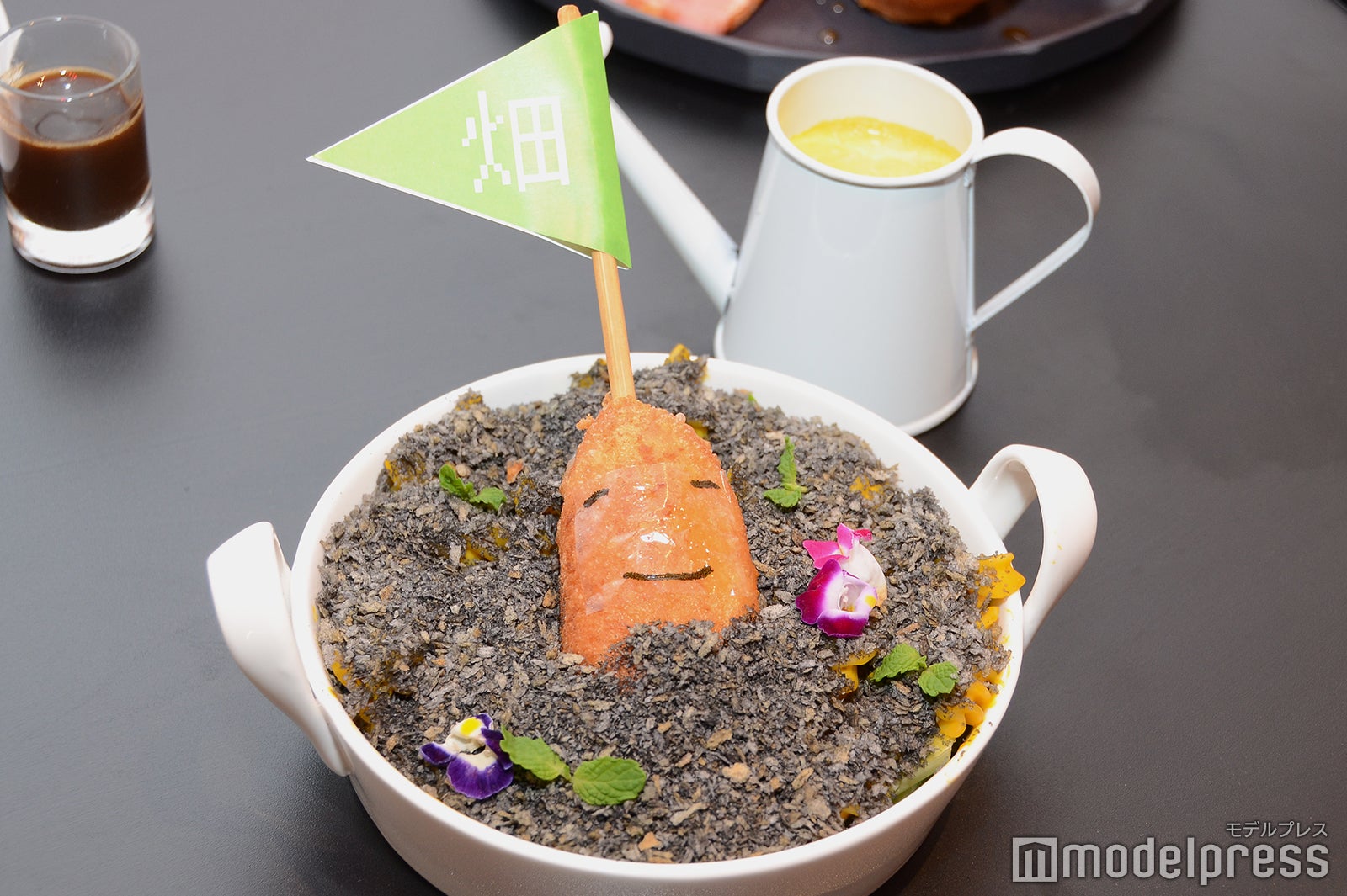 はじめしゃチーズ土ッグ￥1,590（C）モデルプレス