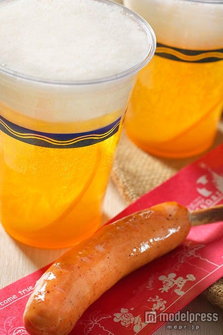 ビアカクテル(オレンジ)¥680/TDS(C)Disney