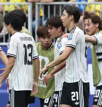 無念欠場の久保建英も涙が止まらず W杯1試合の出場にとどまる