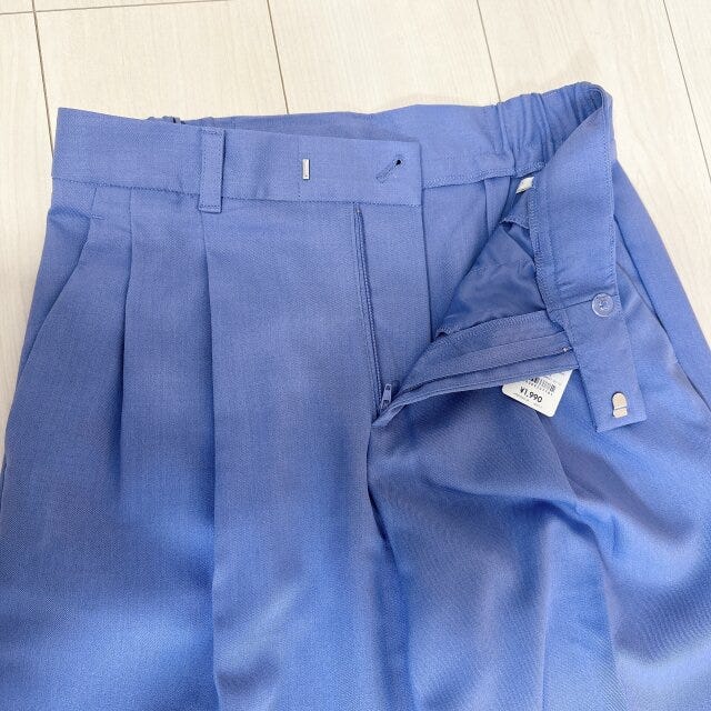 ローウエストバギーパンツ　ウエスト部分　ファスナー