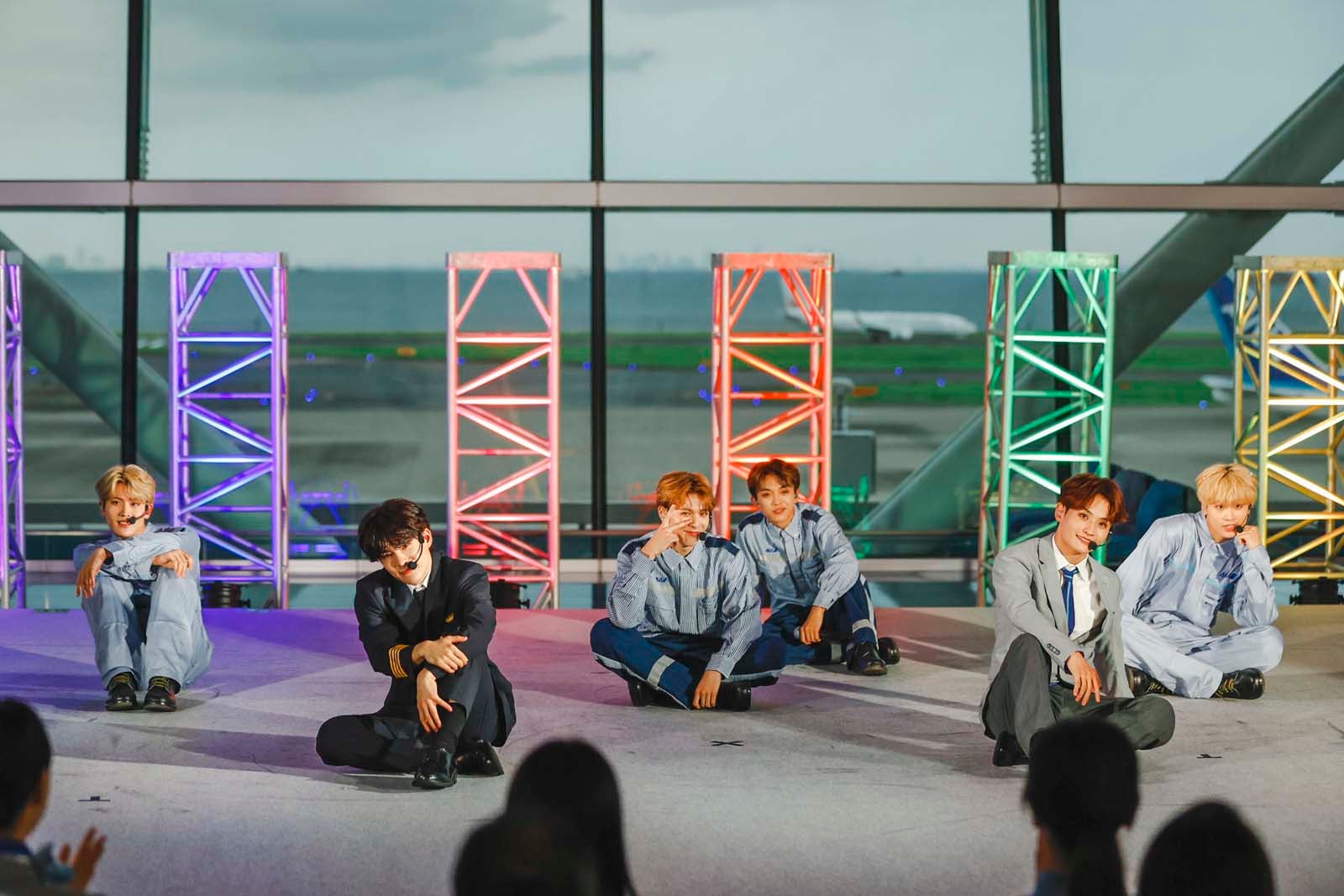 DXTEEN（C）LAPONE Entertainment