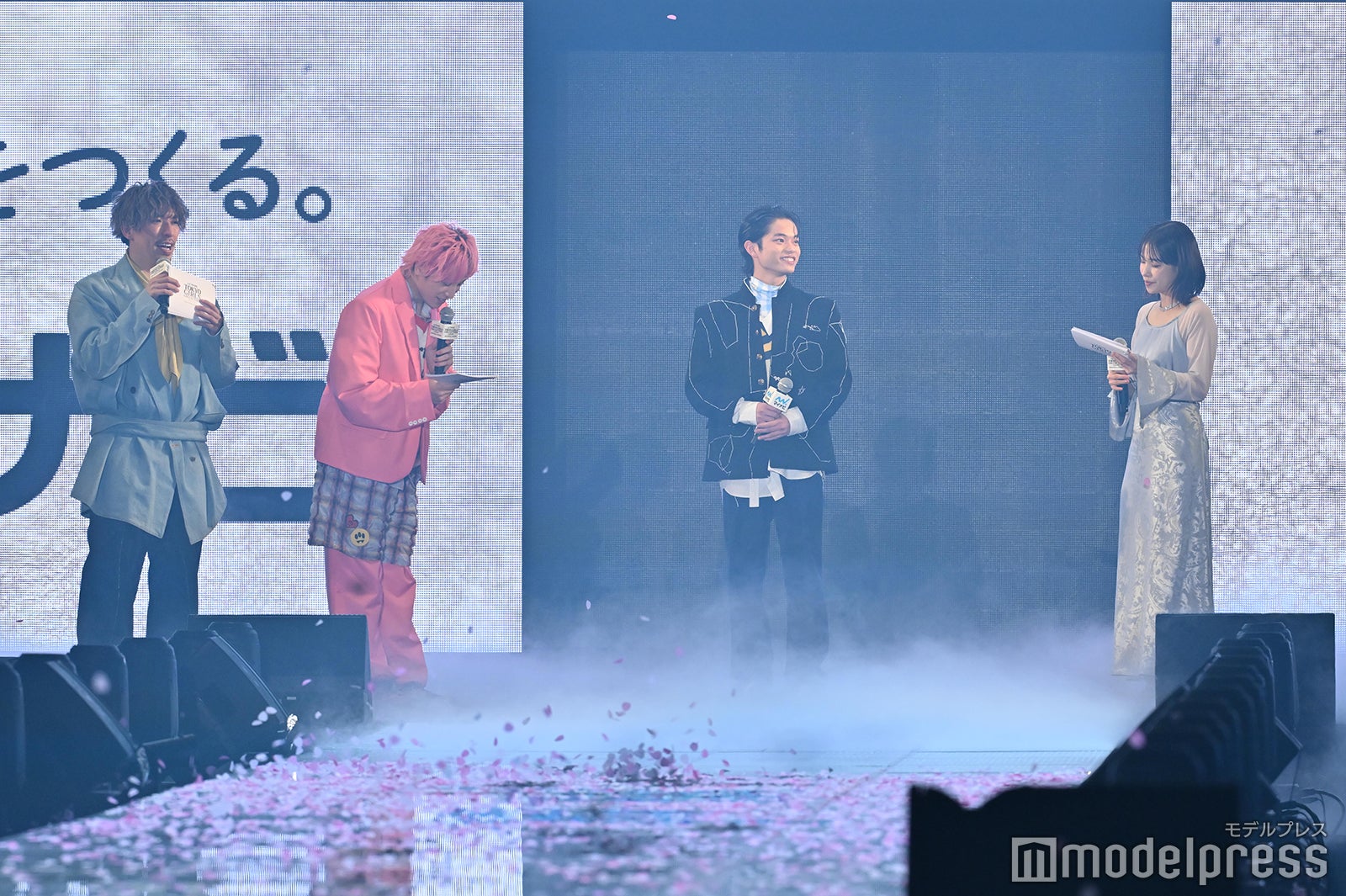 ステージの様子（C）モデルプレス