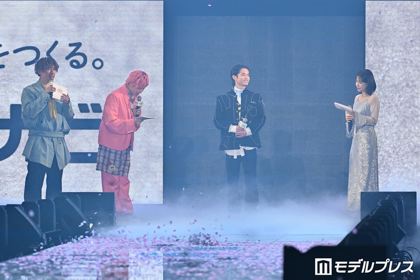 ステージの様子(C)モデルプレス