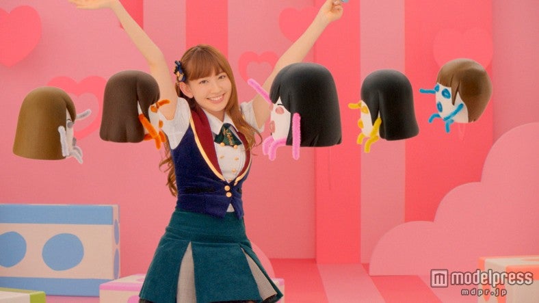 小嶋陽菜／新CM「謎の新メンバー」篇