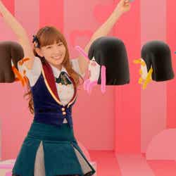 小嶋陽菜/新CM「謎の新メンバー」篇