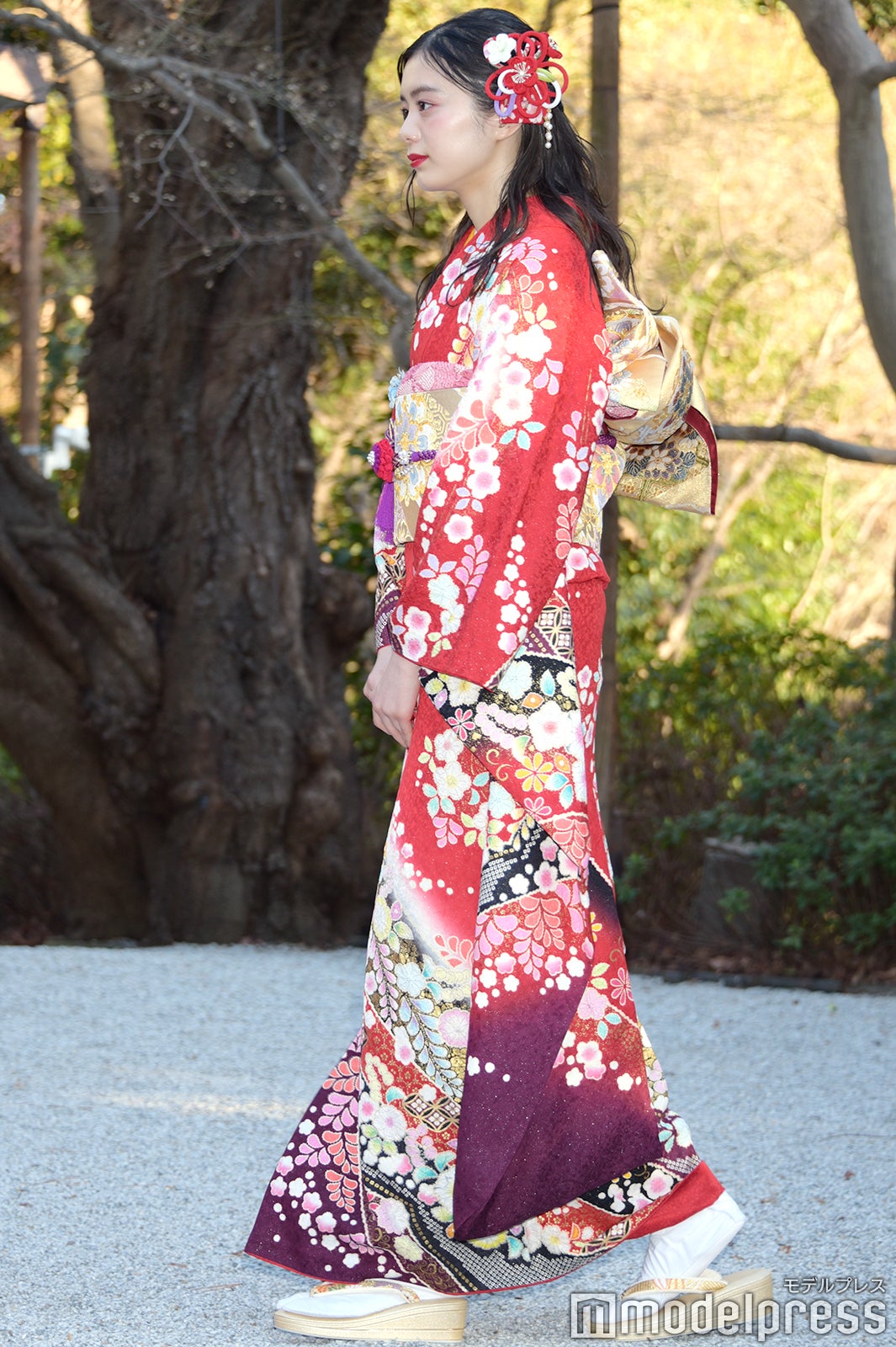 紺野彩夏（C）モデルプレス